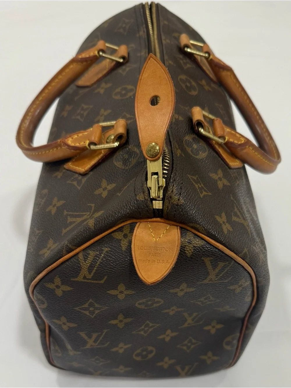 Authentic Louis Vuitton Classic Brown monogram Speedy 30 bag